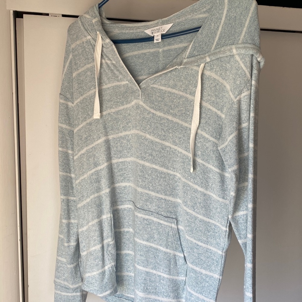 Sweat shirt